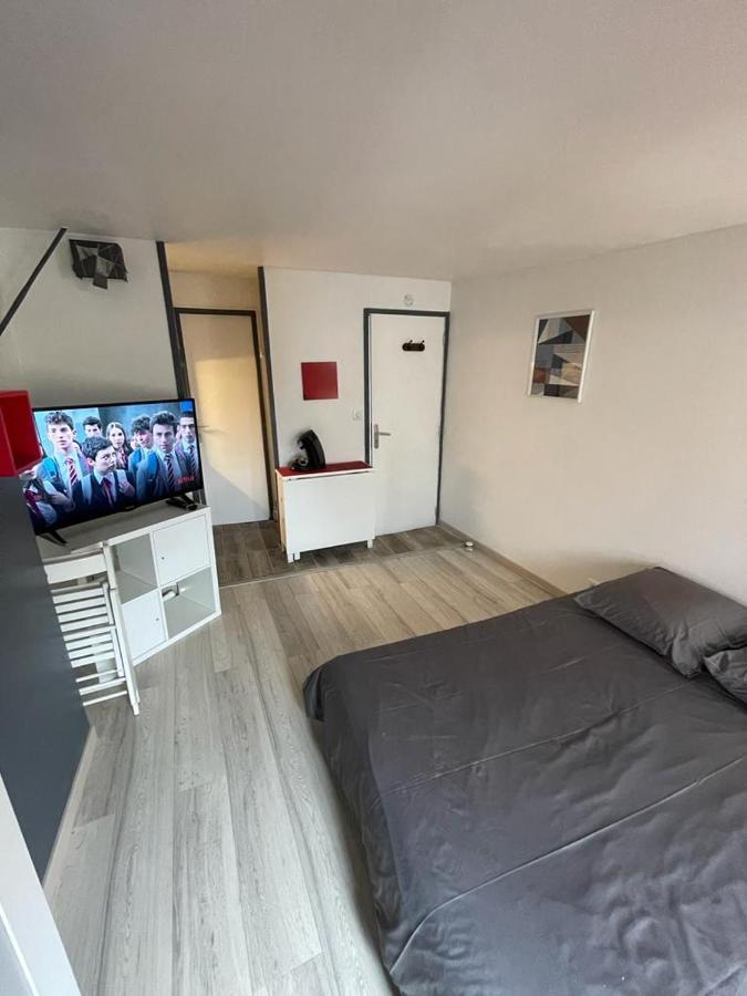 Le Confort - Calme, Ideale Couple, Business, Long Sejour Niort Exterior photo